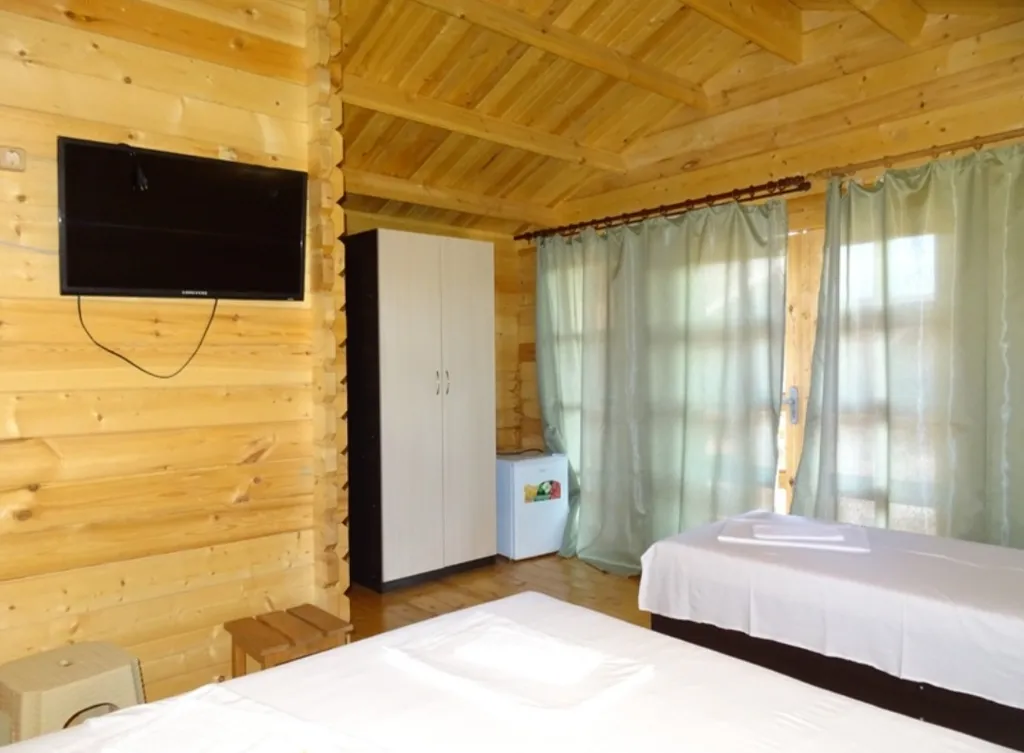 Никопсия - коттеджные домики