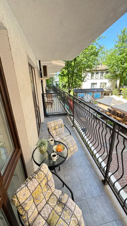 Grand Luxe возле моря