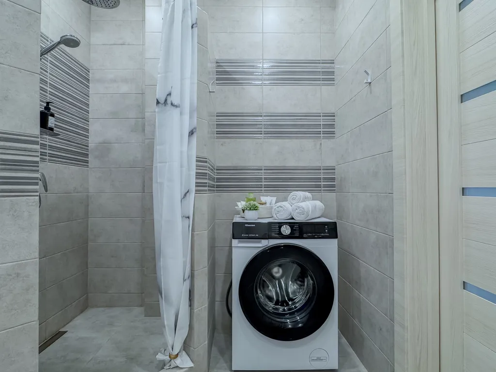 Комфорт для всех – стильная квартира с посудомойкой и smart tv