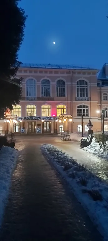 Апартаменты с террасой и камином в лесу рядом с Финским заливом