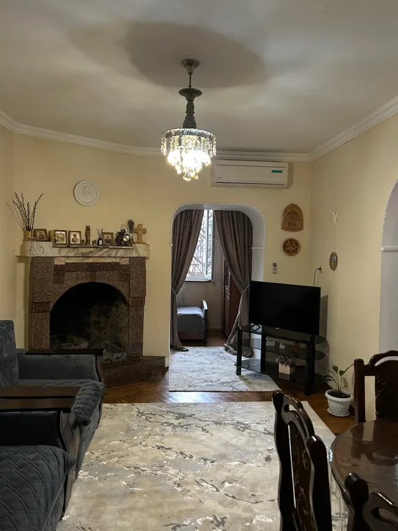 Этаж под ключ в доме в центре города