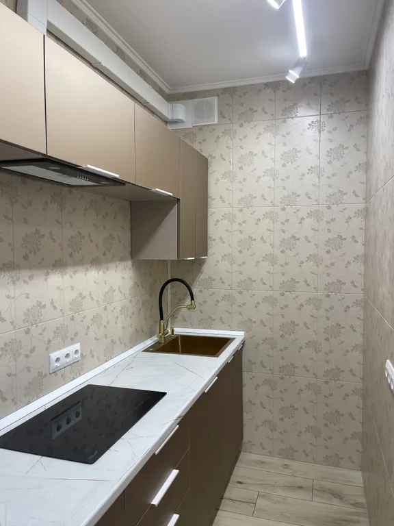 Коттедж Уютный 2-комнатный дом в центральной части города, у жд вокзала — Севастополь