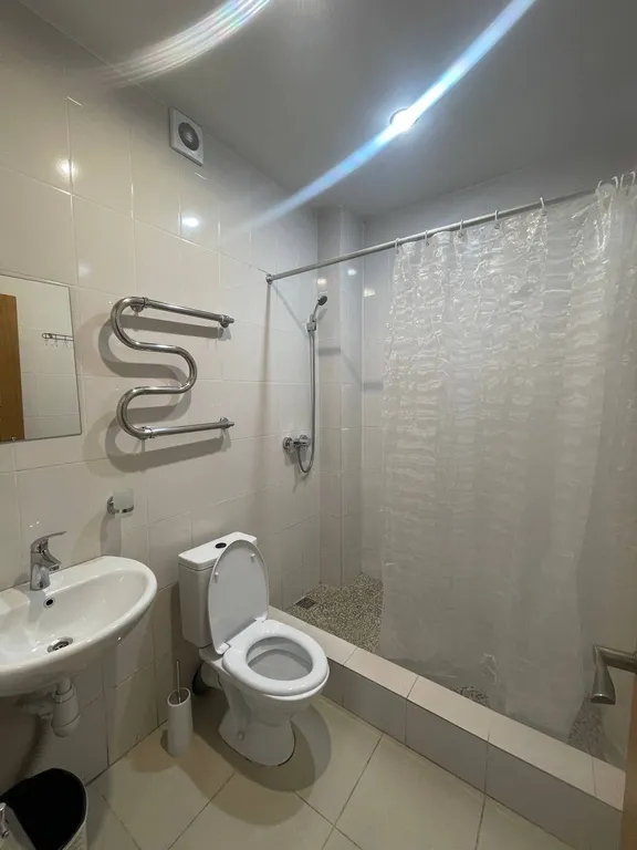 Квартира Апартаменты 3-х местные с кухней — Адлер