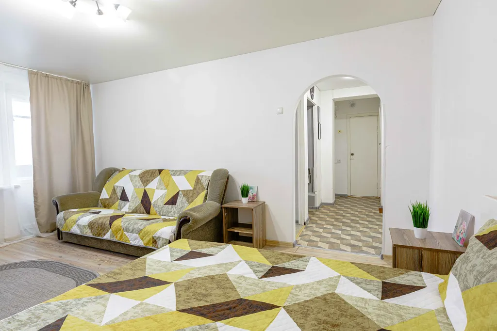 Двухкомнатная квартира в 2-х остановках от парка