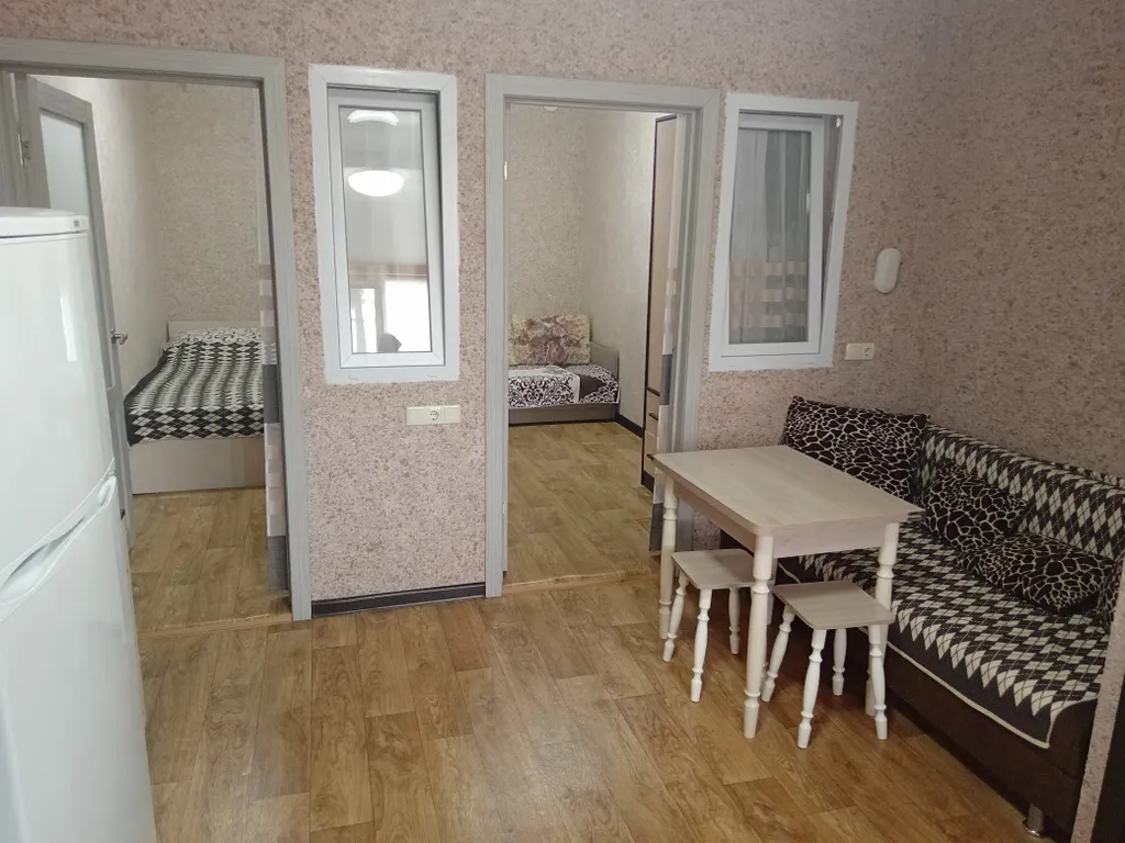 Уютная квартира в двух минутах от моря — аренда посуточно в Алушта