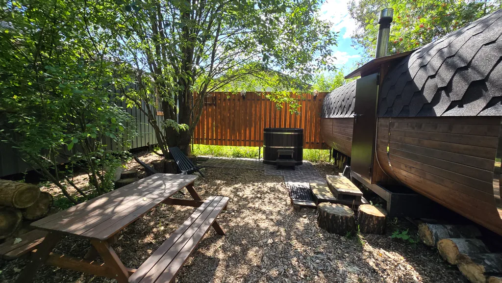 Коттедж Уютный дом в стиле барн — Дятловка