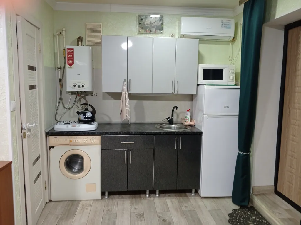 Уютная квартира студия в тихом месте.