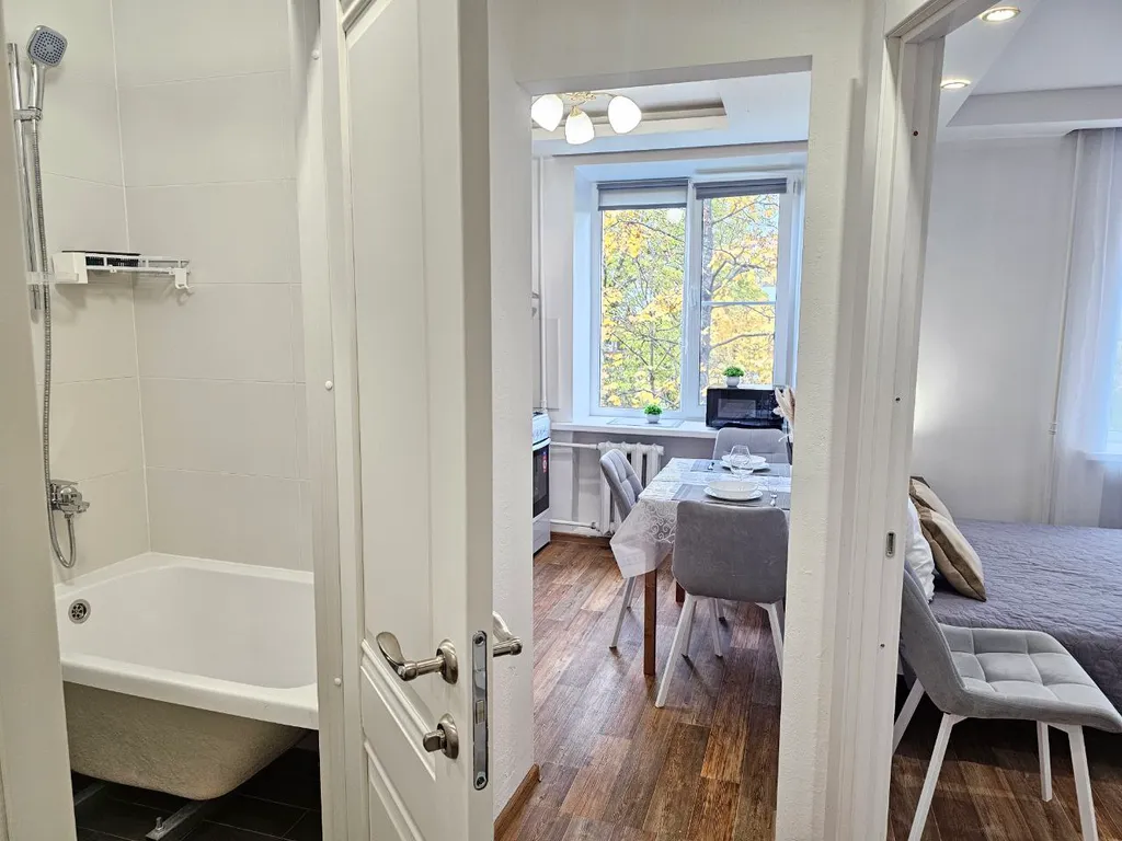 Светлая однокомнатная квартира возле реабилитации