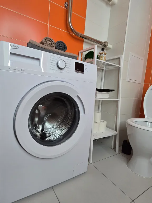 Уютная студия с панорамным окном у метро Парнас