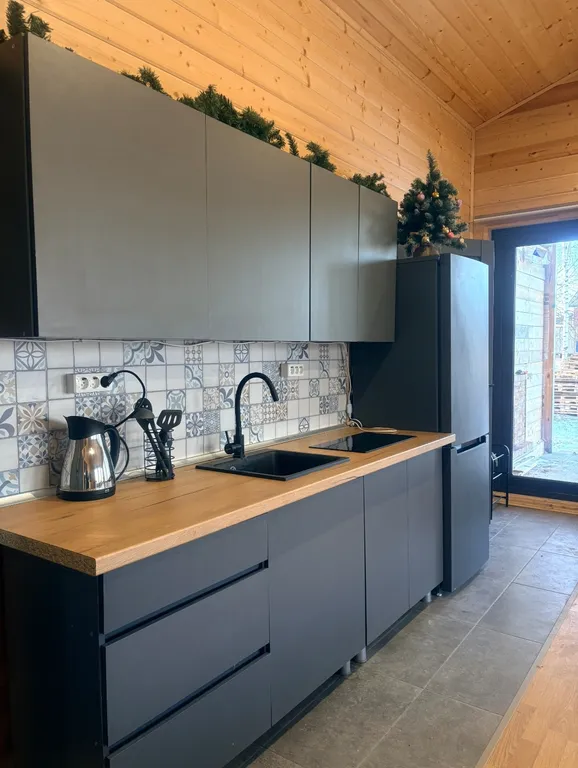 Новый гостевой дом на озере