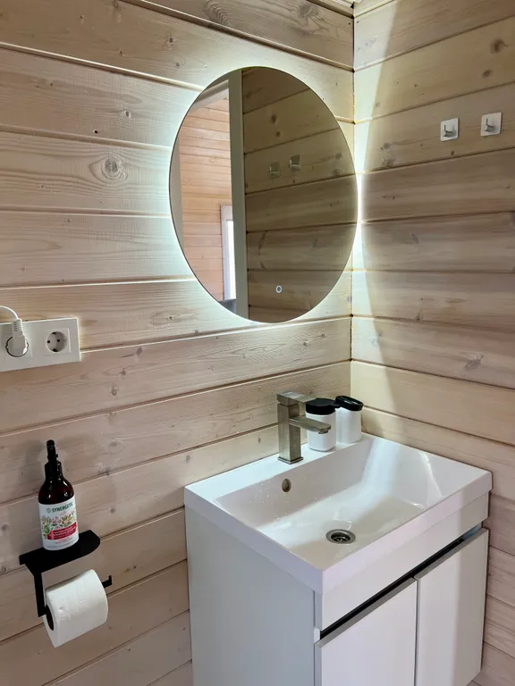 Домик с панорамным видом на Катунь