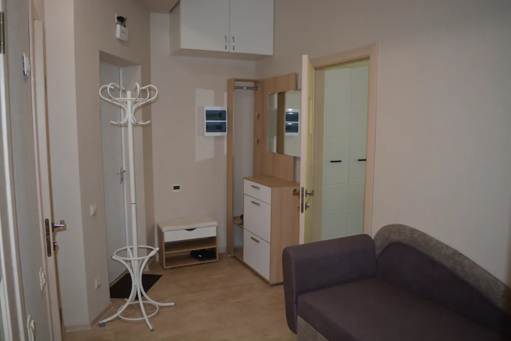 Двухкомнатная квартира у моря с немноголюдным пляжем