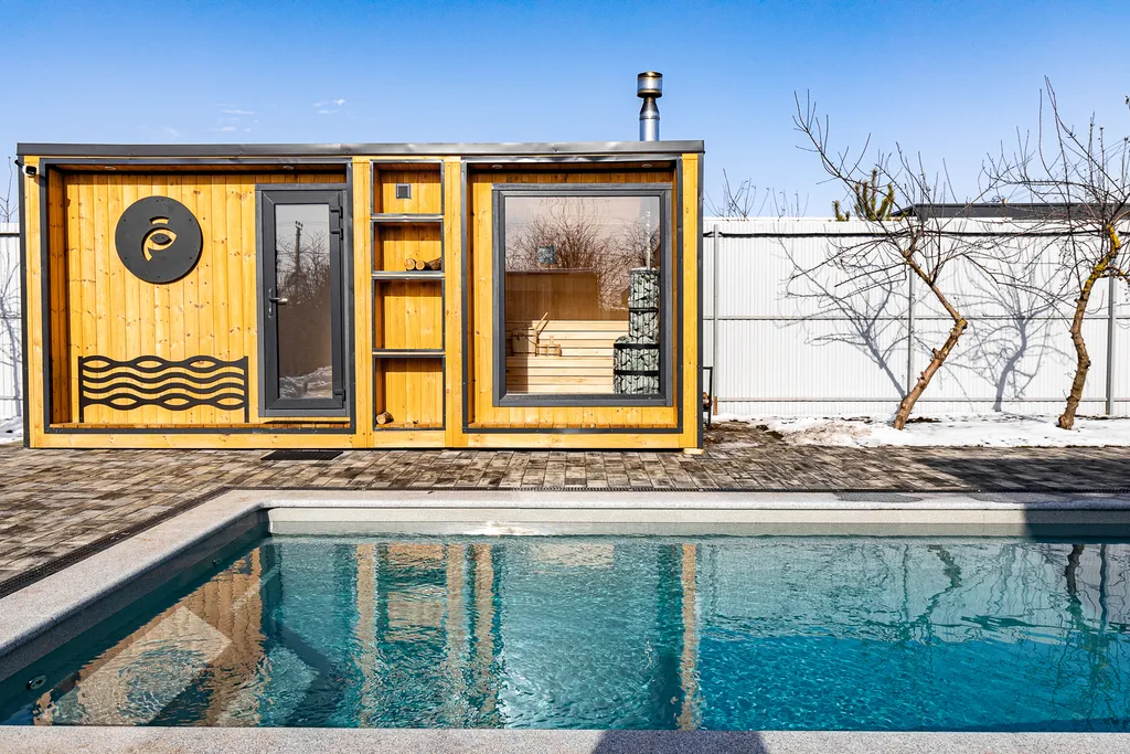 Уютный дом с баней и теплым бассейном