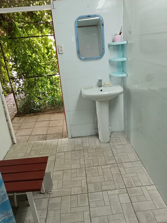 Комната в гостевом доме на 3 человек в 800 метров от озера