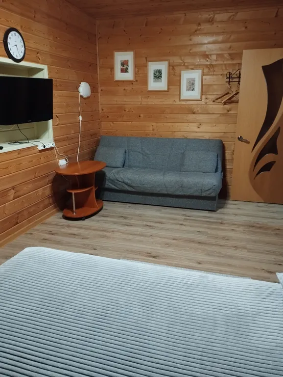 Часть жилого дома с отдельным входом