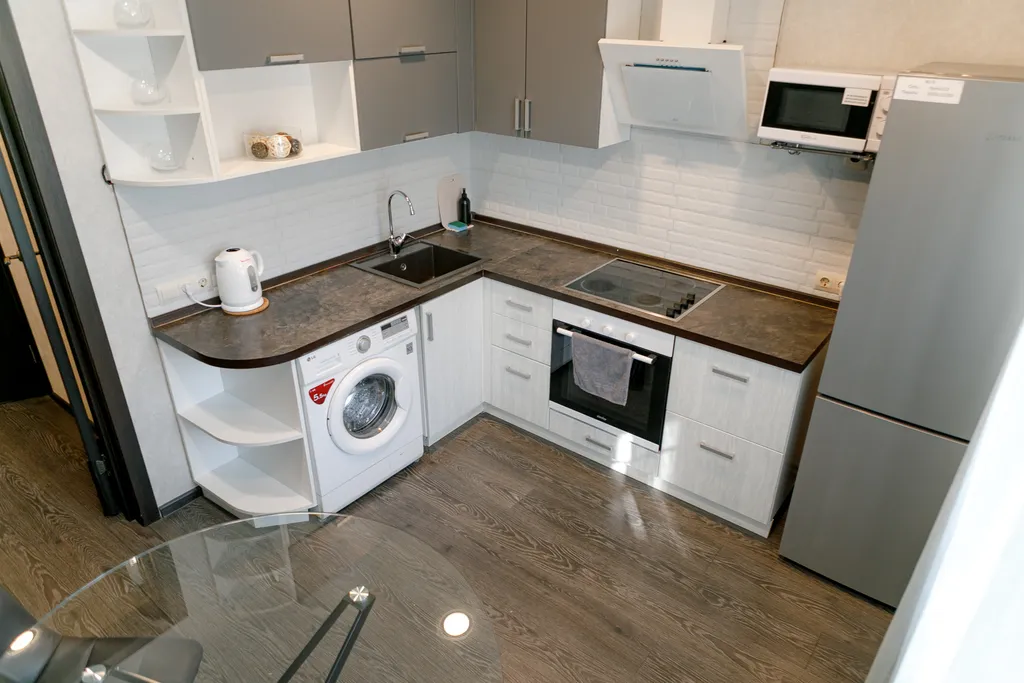 Однокомнатная квартира в новом доме через дорогу от МРНЦ ИМ Цыба