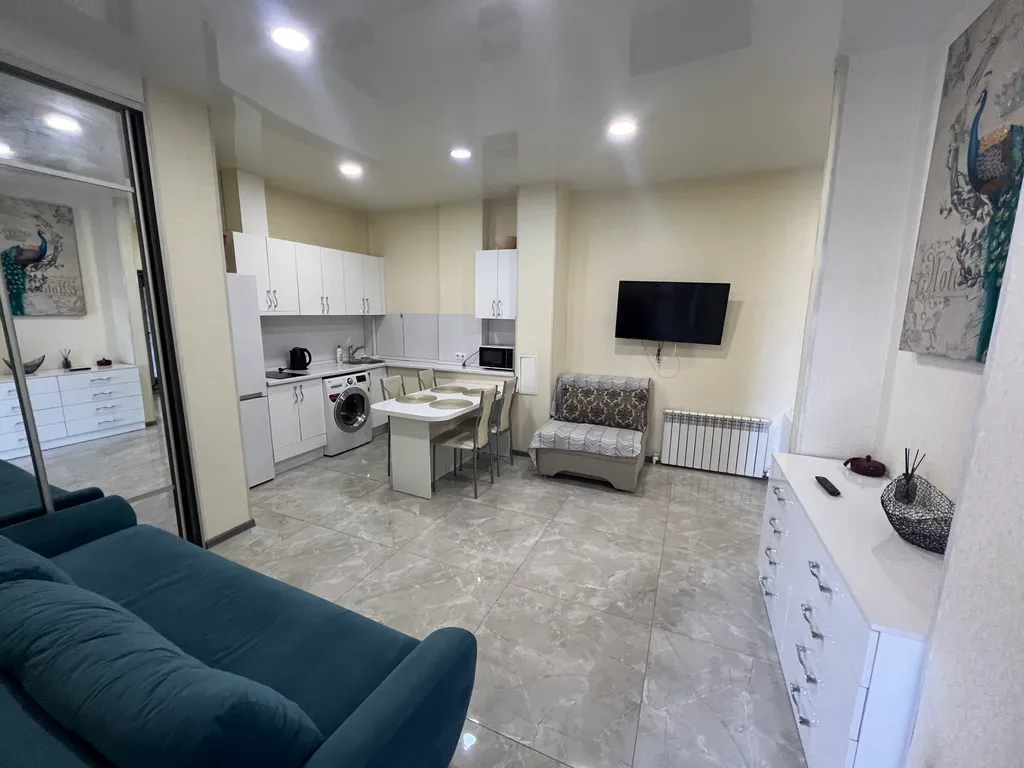 Шикарные апартаменты в центре с террасой