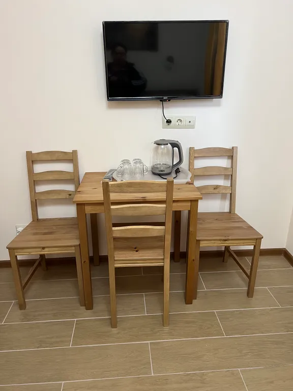 Двухкомнатный четырёхместный номер комфорт в домике