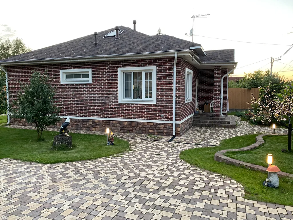 Коттедж с баней на дровах