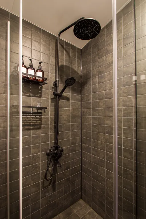 Новый уютный дом с русской баней и сибирским банным чаном