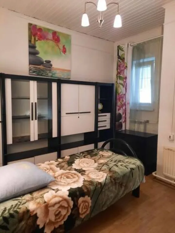 Коттедж Уютный пяти-спальный коттедж — Борзые