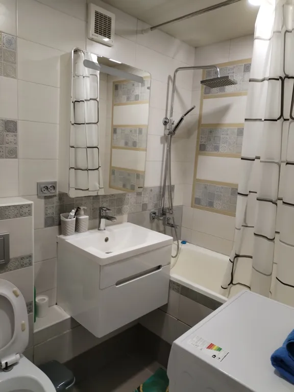 Уютная квартира с видом на санаторий Беловодье