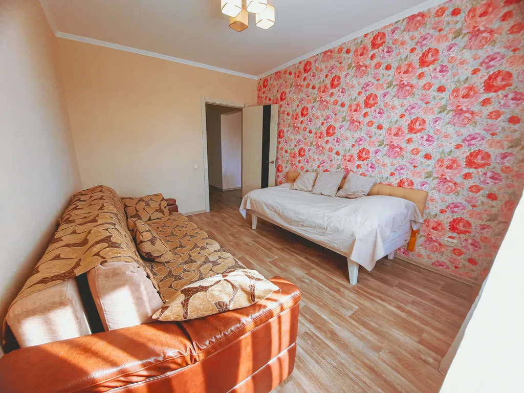 3-комнатная в центре города, рядом УИГА, Академия Речи, ГлазЦентр