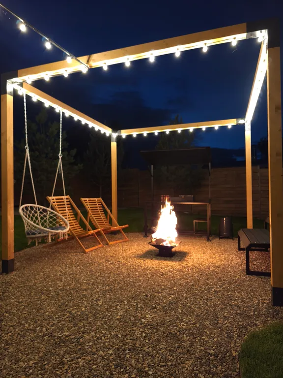 Skandi рыбка загородный дом у пруда в Подмосковье