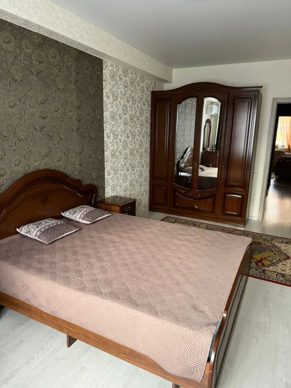 Уютная однокомнатная квартира около парка Победы, санатория Виктория