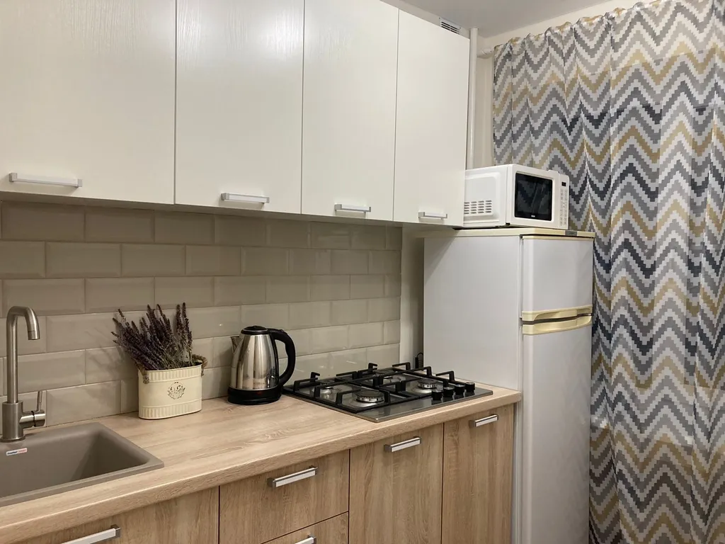 Квартира 1-комнатная квартира в центре с балконом — Волгоград