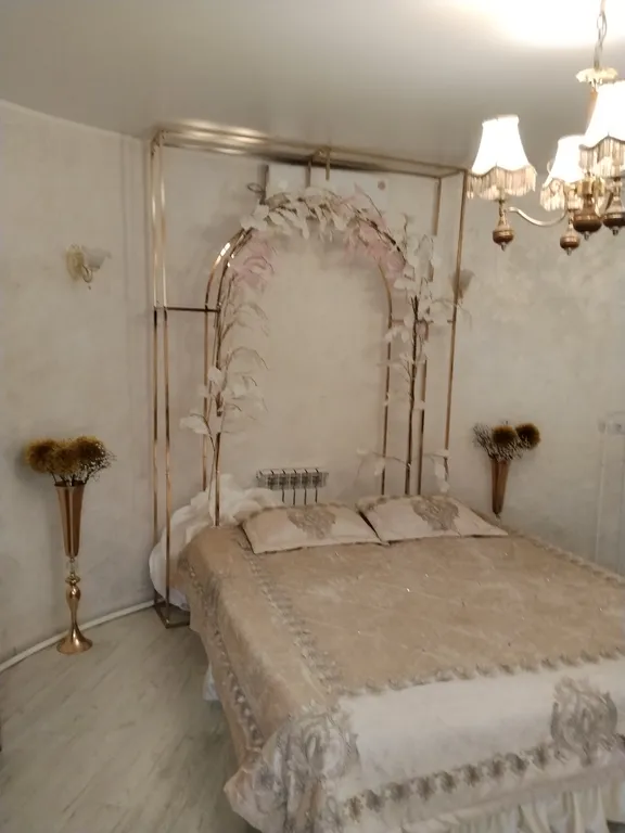 Дом замок с видом на море и горы