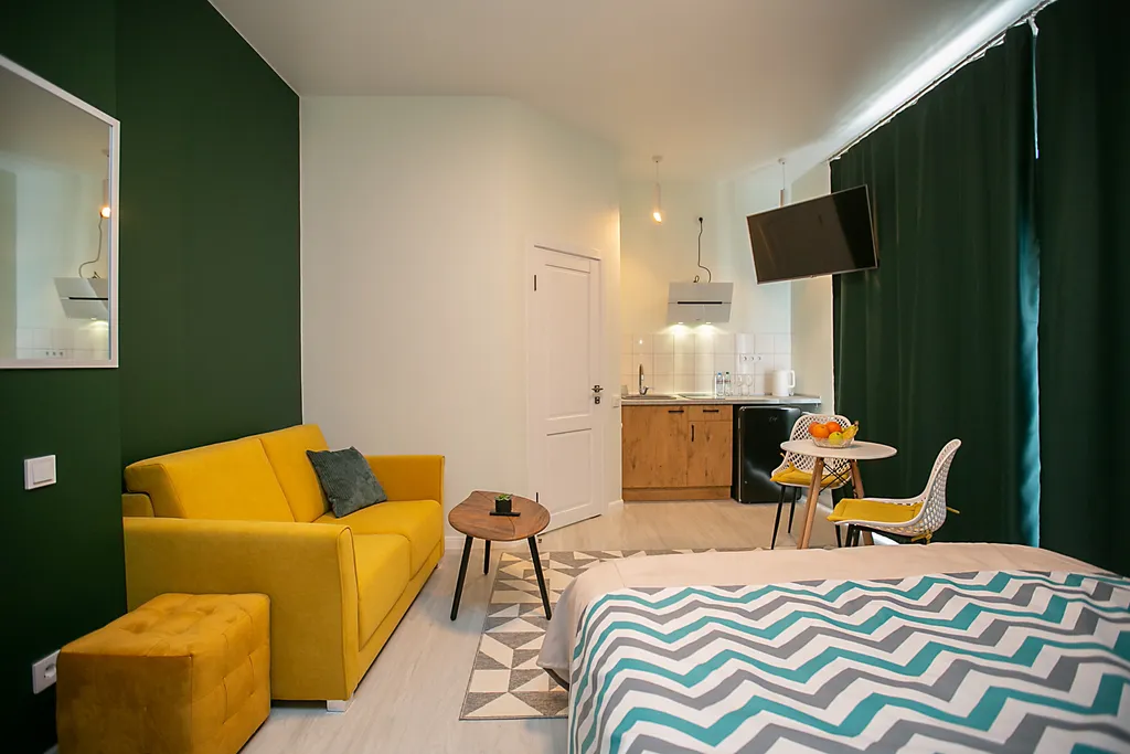 Dream - студия с кондиционером, личным двориком и барбекю