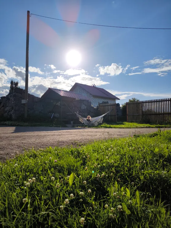 Загородный дом у озера