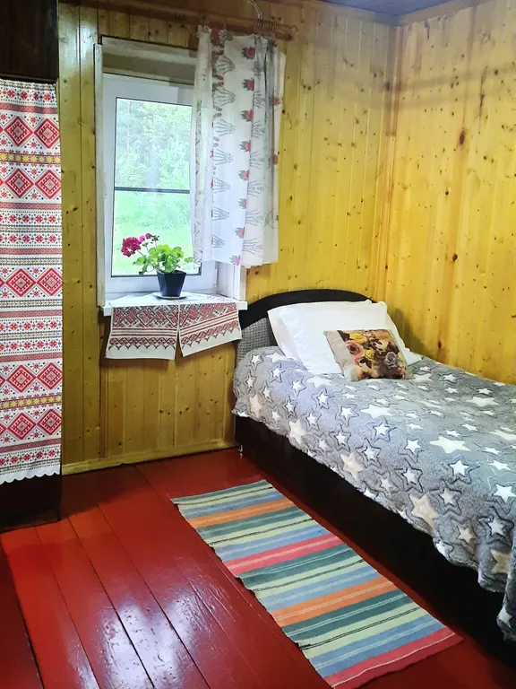 Домик Уют Самана в Родовом поместье в лесу