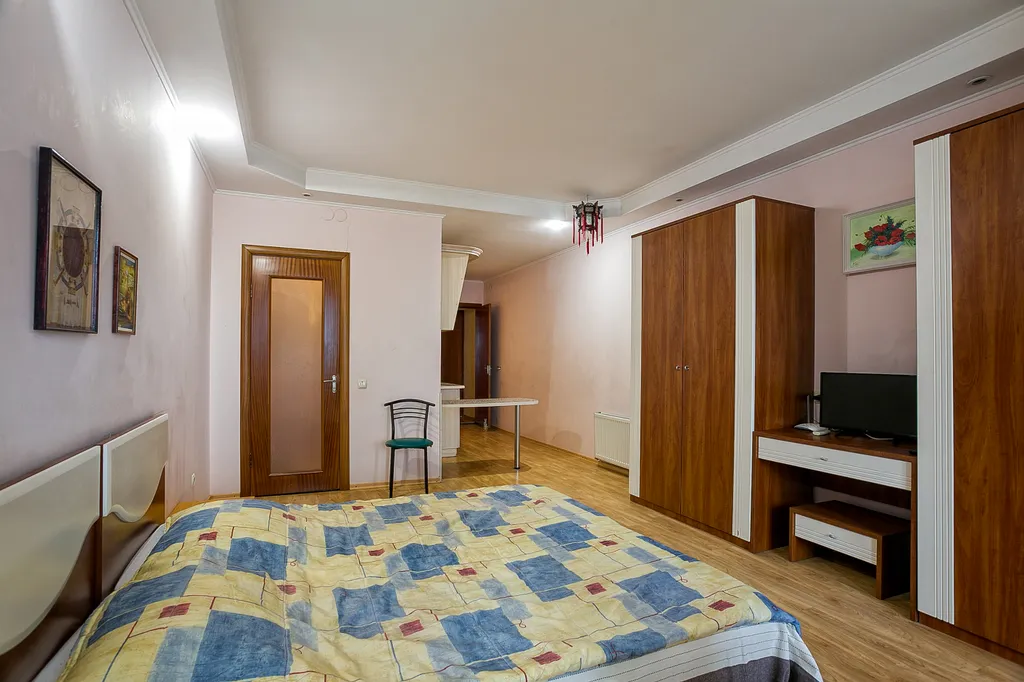 Апартаменты с видом на море и Храм