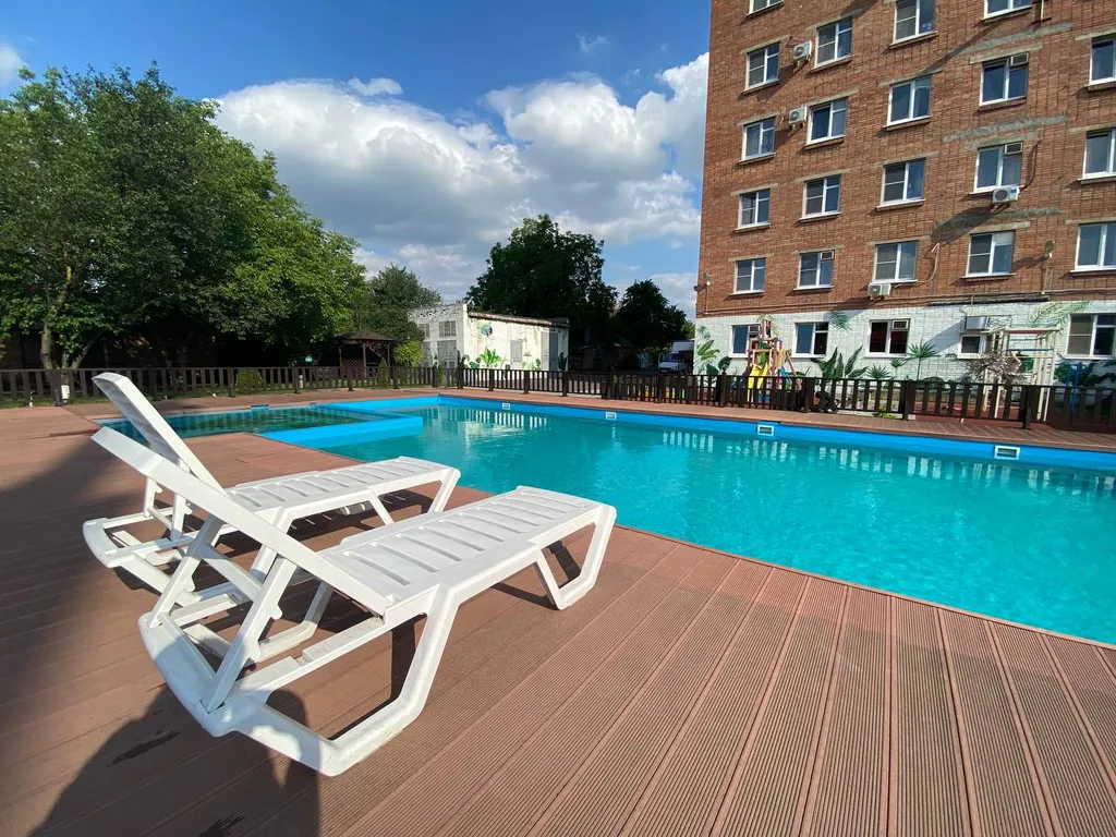 Уютные апартаменты с спортзалом и бассейном