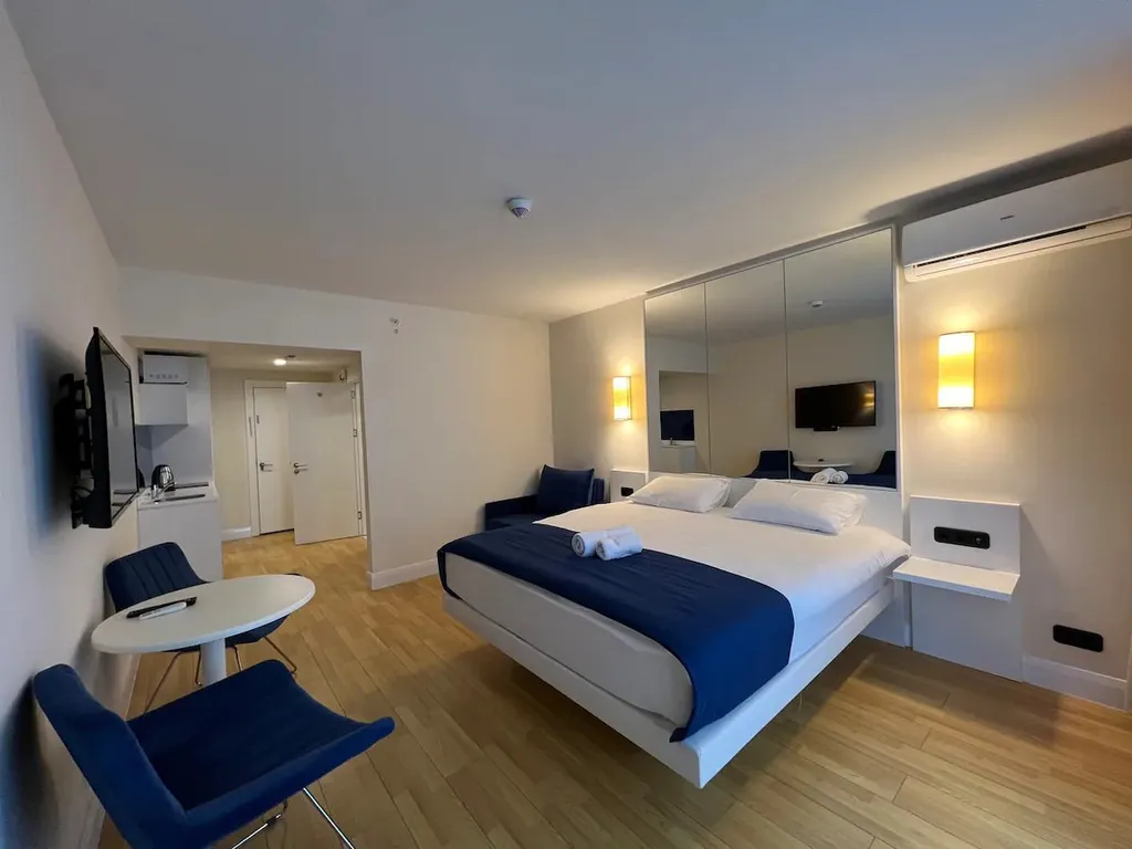 Orbi City 3224, 32 этаж