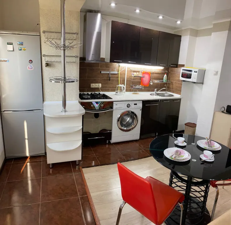 Красивая, уютная, стильная квартира - студия с шикарным видом из окон