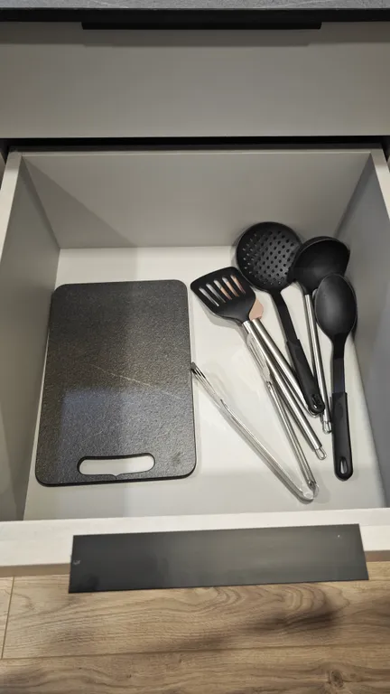 Современная однокомнатная квартира на набережной Двины