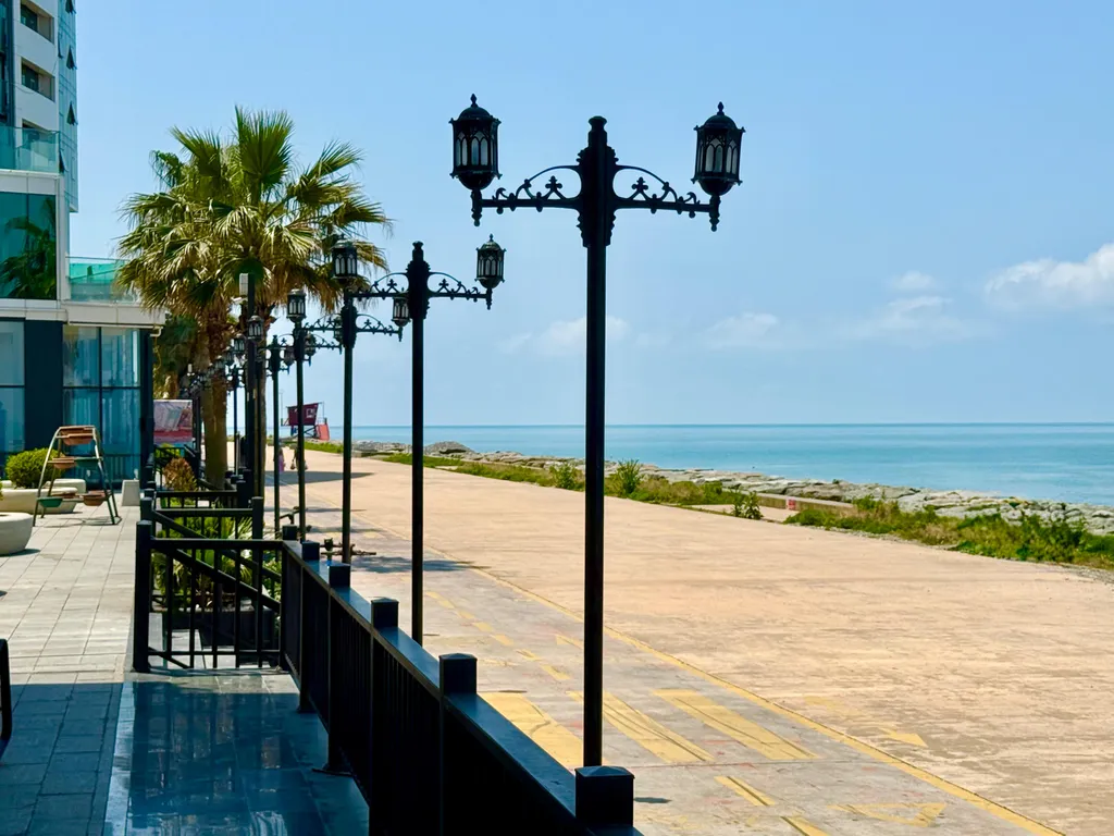 Sea Batumi View | 20m to Beach & Park
Панорама Моря & Приморский Парк