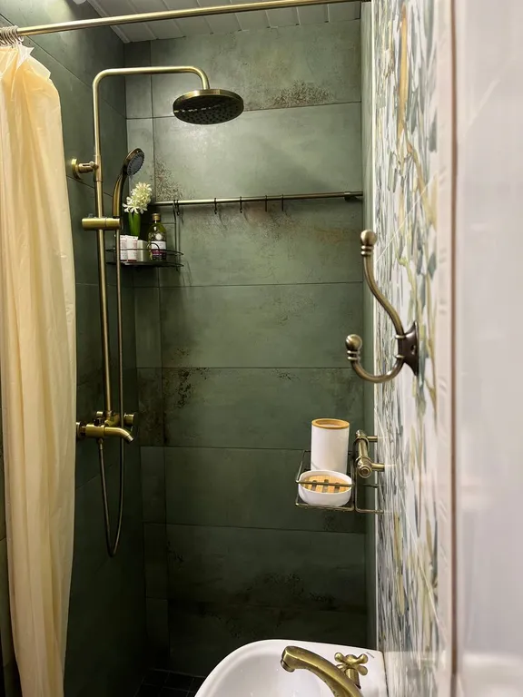 Коттедж Домик Есенина — Калининград