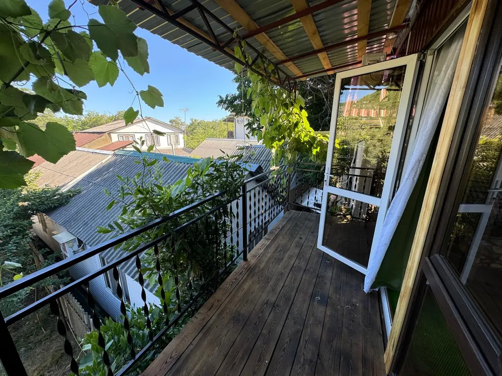 Шикарная студия у моря с 2 балконами