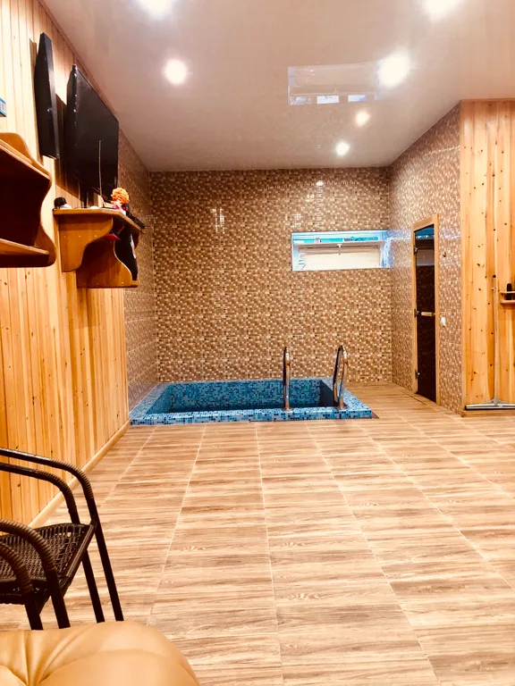 Семейный трехместный коттедж