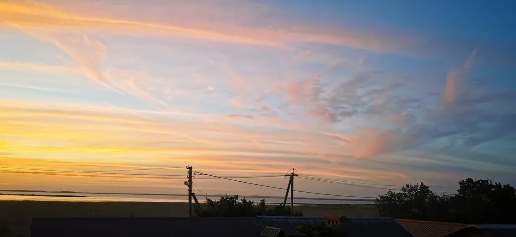 Уютная комната в частном доме у моря, удобства на этаже