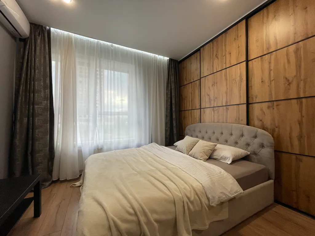 Уютная светлая квартира с большими окнами