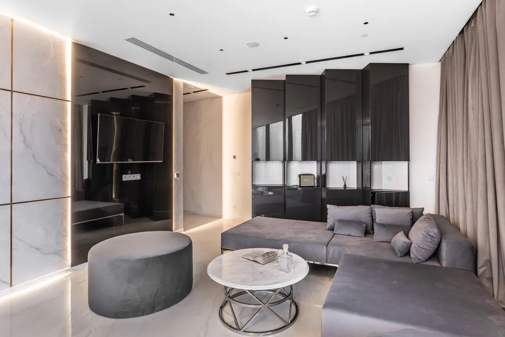 Угловой апартамент с видом на Кремль