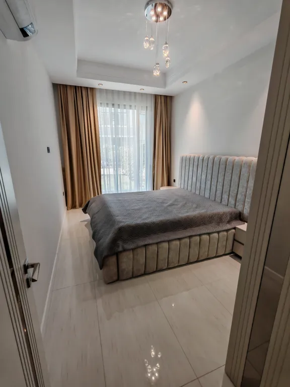 Квартира 1+1 в Azura World c видом на бассейн и аквапарком