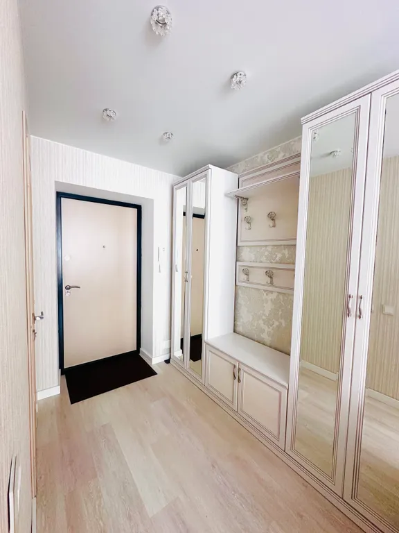 Светлая уютная студия в одном из самых живописных районов города