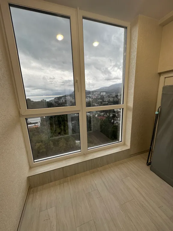 Квартира с видом на море и большой охраняемой парковкой