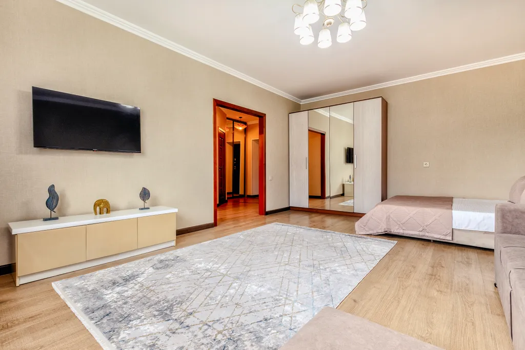 Уютная однокомнатная в старом центре Астаны